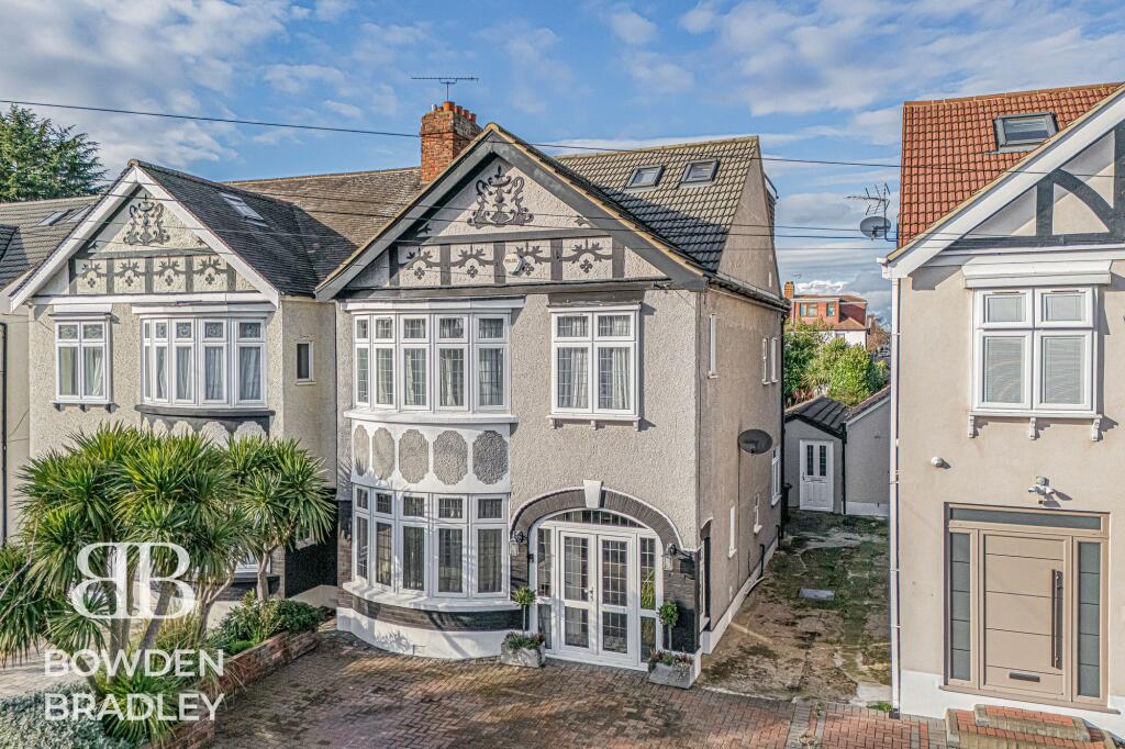 Main image of property: Highwood Gardens, Clayhall, IG5