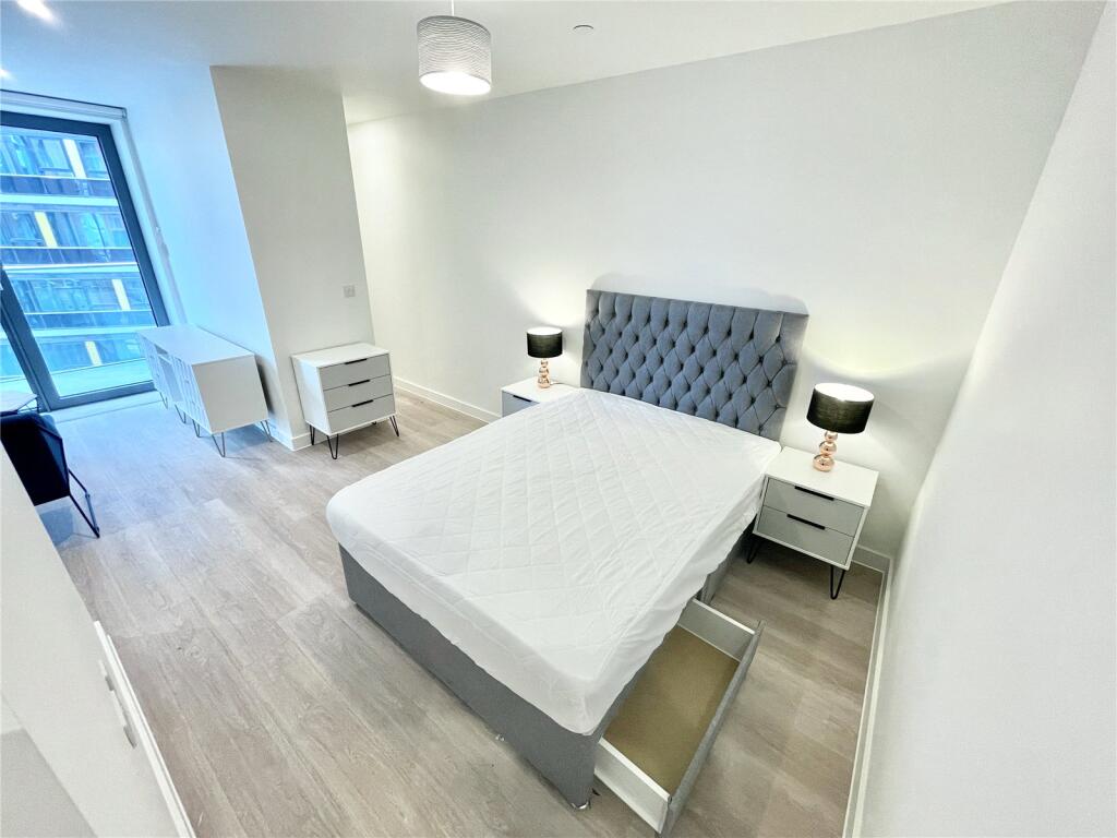 Apartment in Manchester - View 4