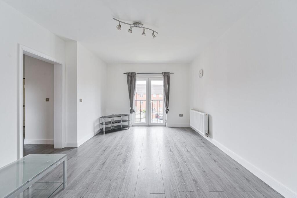 Allenby Road, Thamesmead, London, SE28 photo 4