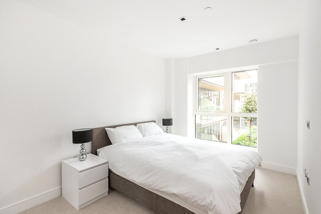 Longfield Avenue, Ealing, W5 photo 4