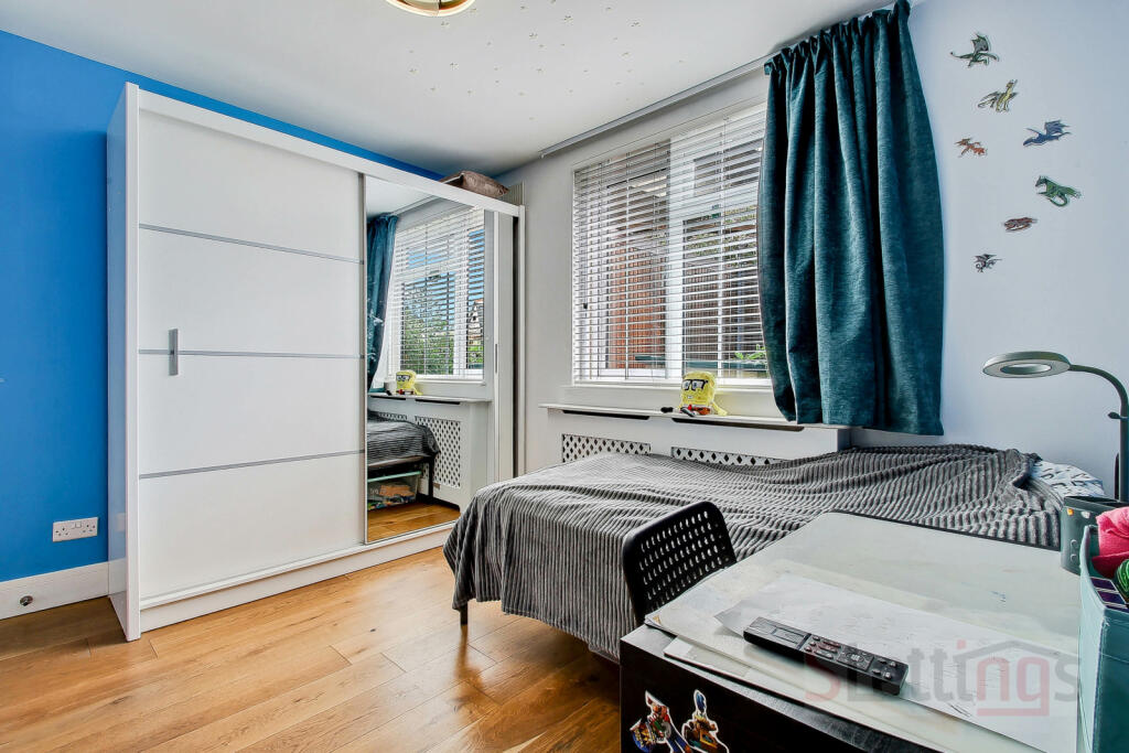 Apartment in London - View 5