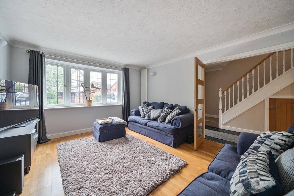 Cranesfield, Sherborne St. John, RG24 - View 5