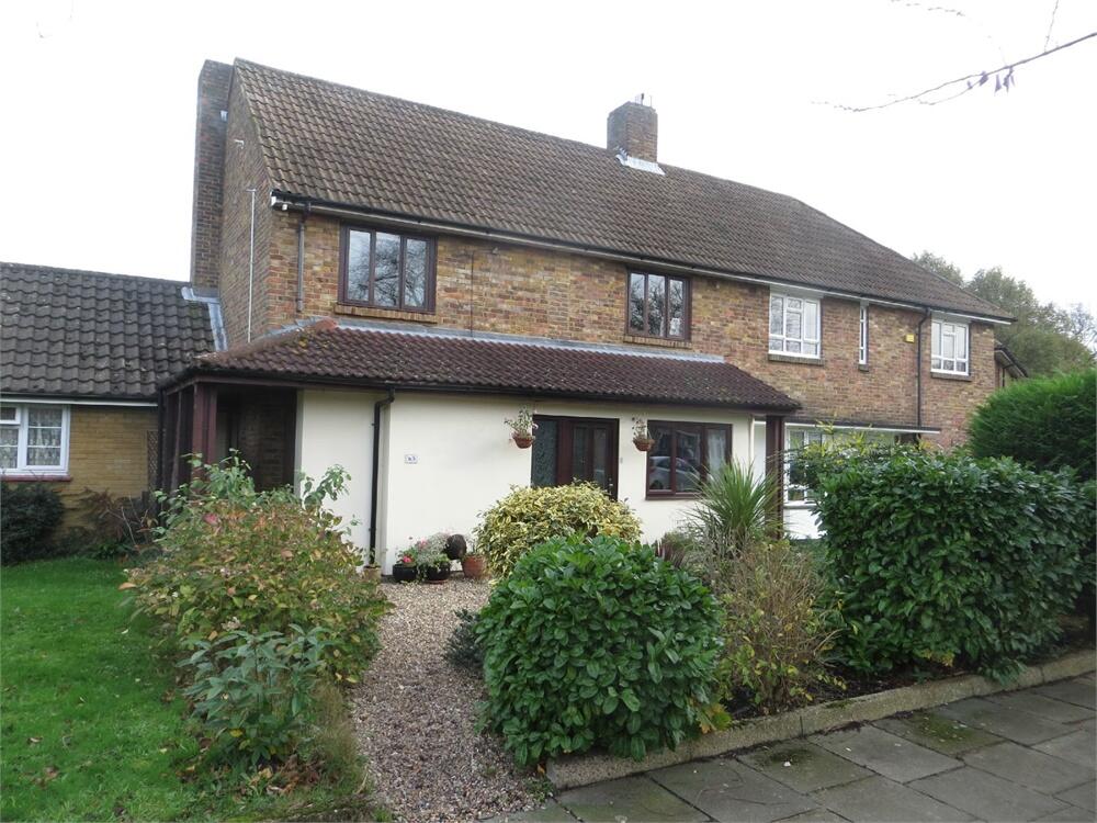 Main image of property: Foots Cray Lane, Sidcup, DA14