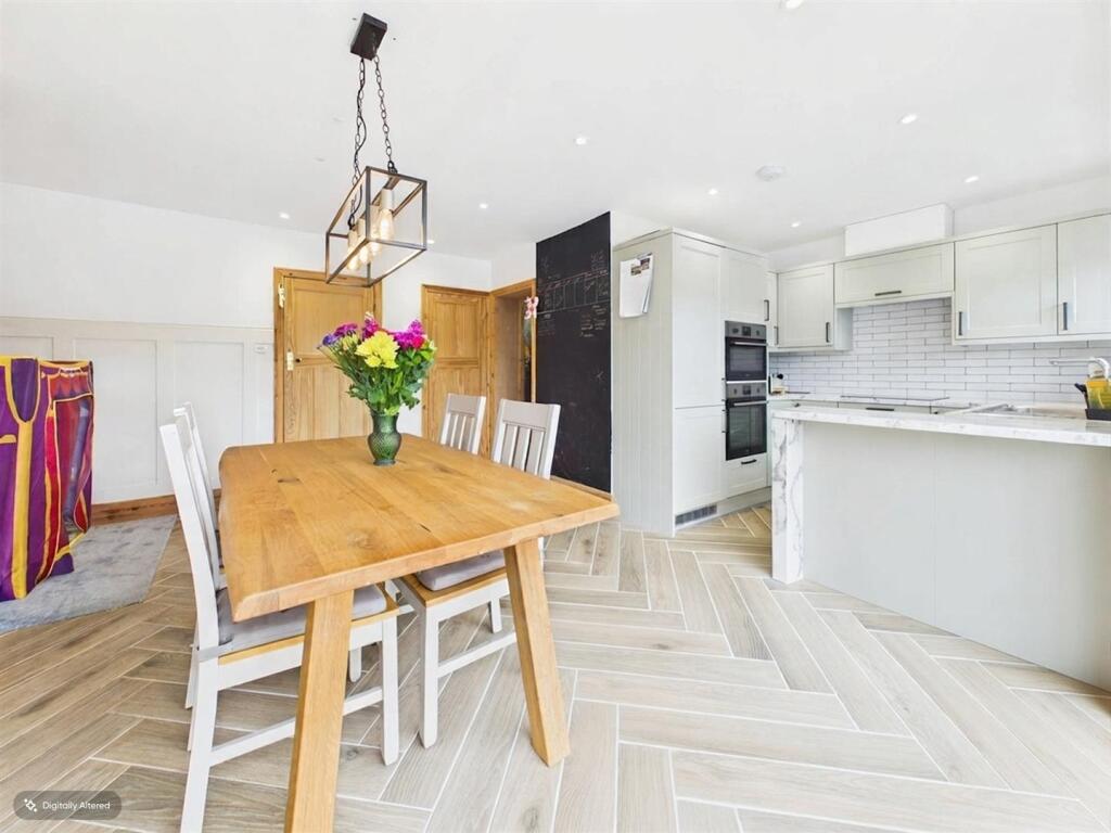 House in Reading - View 4