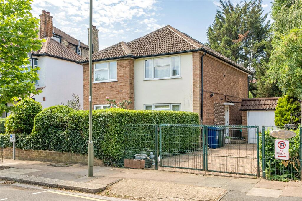 Main image of property: Etchingham Park Road, Finchley