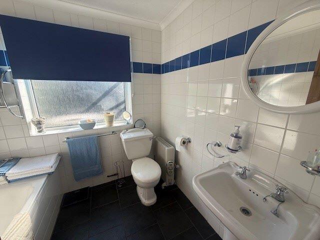 37 King Stephen Road, Colchester, Essex, CO1 2DS photo 5