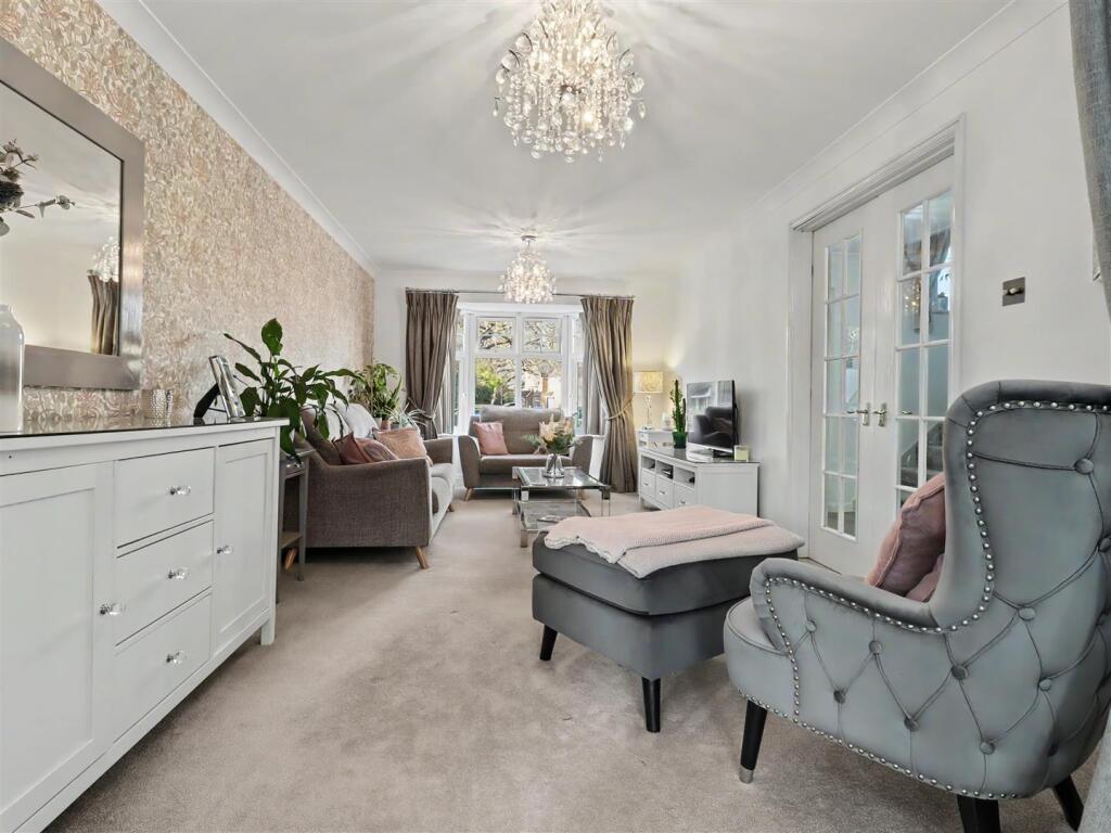 Wheatacre Close, Horsford photo 3