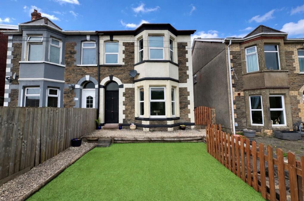 Main image of property: North Road, Newbridge, NP11