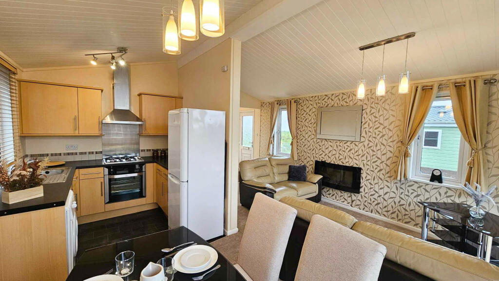 Meadows Retreat Lodge Park, Cockermouth, Cumberland, CA13 0FF photo 2