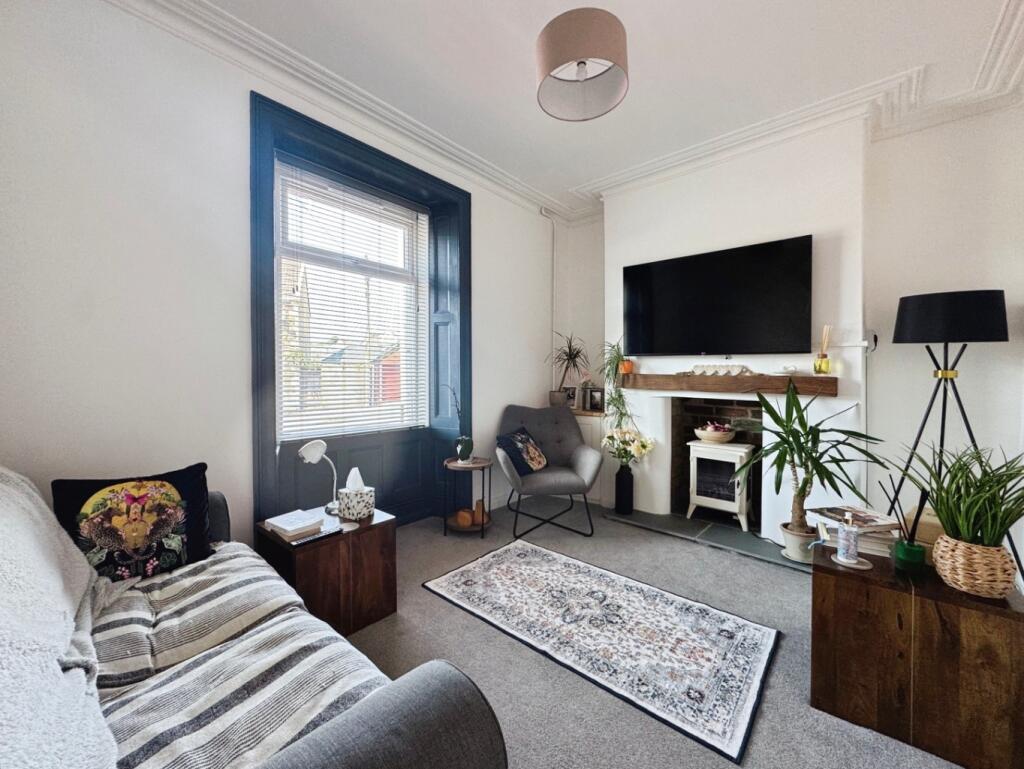 House in Swansea, Manselton, Cwmbwrla - View 2