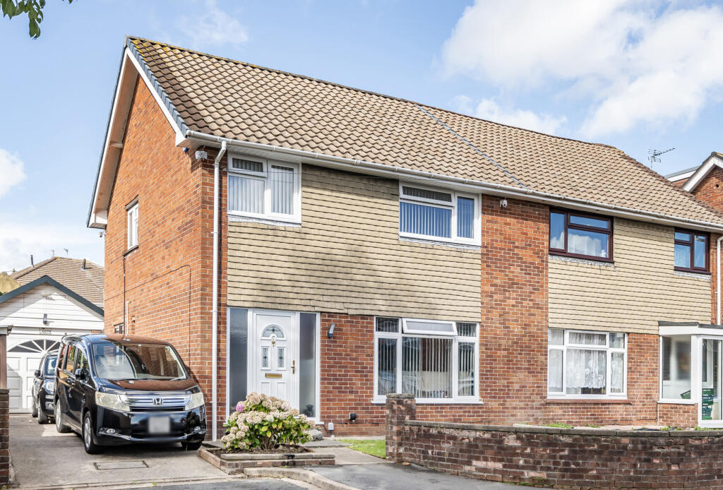 Main image of property: Brockhurst Gardens, Bristol, BS15