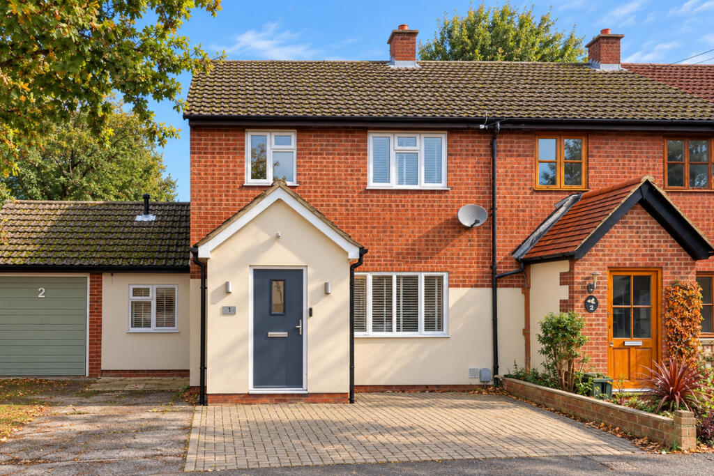 3-bed semi-detached on Westbourne Gardens, Billericay, CM12, £475,000