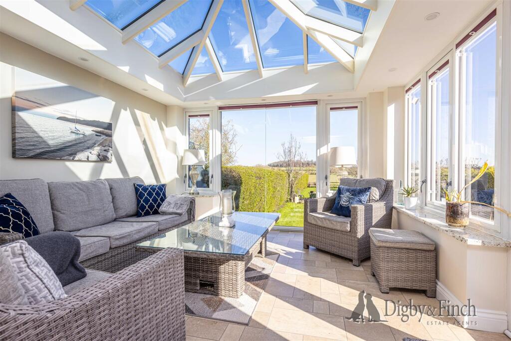 Tollerton Lane, Tollerton, Nottingham - View 3