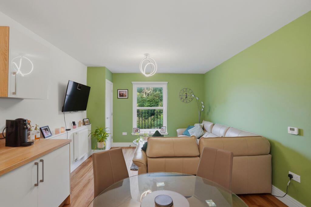 Apartment in Edinburgh, Blinkbonny, Currie - View 2