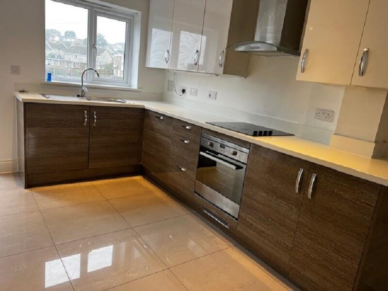 House in Tonbridge - More