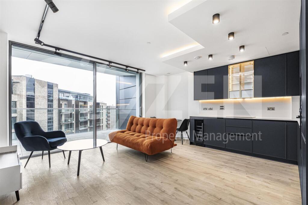 Main image of property: Bollinder Place, London
