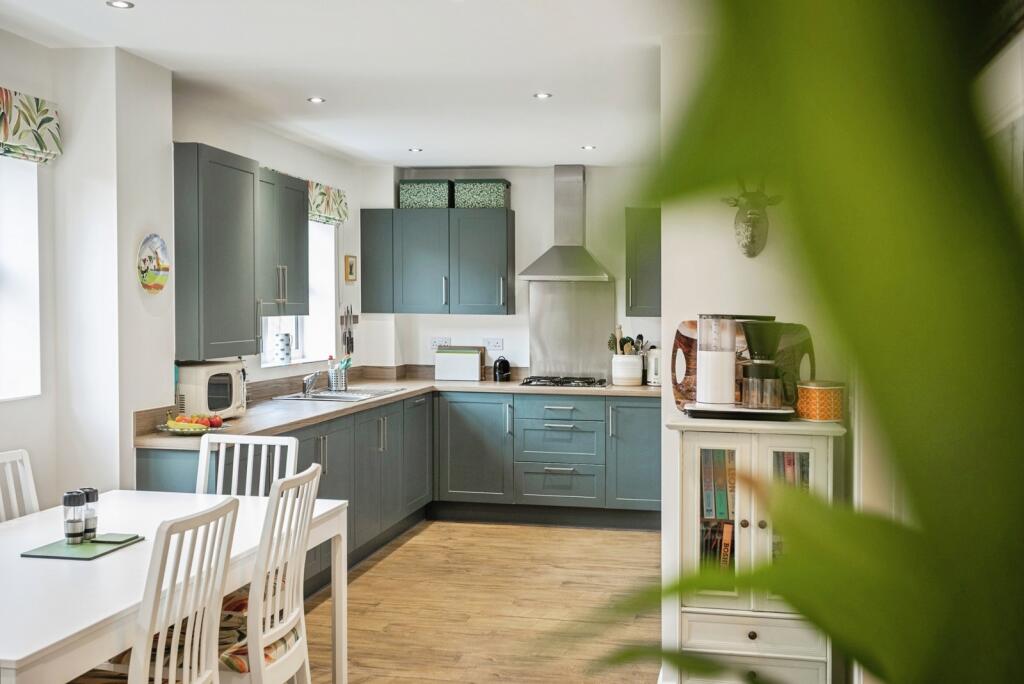 Main image of property: Calcraft Drive, Bottesford, Nottinghamshire, NG13