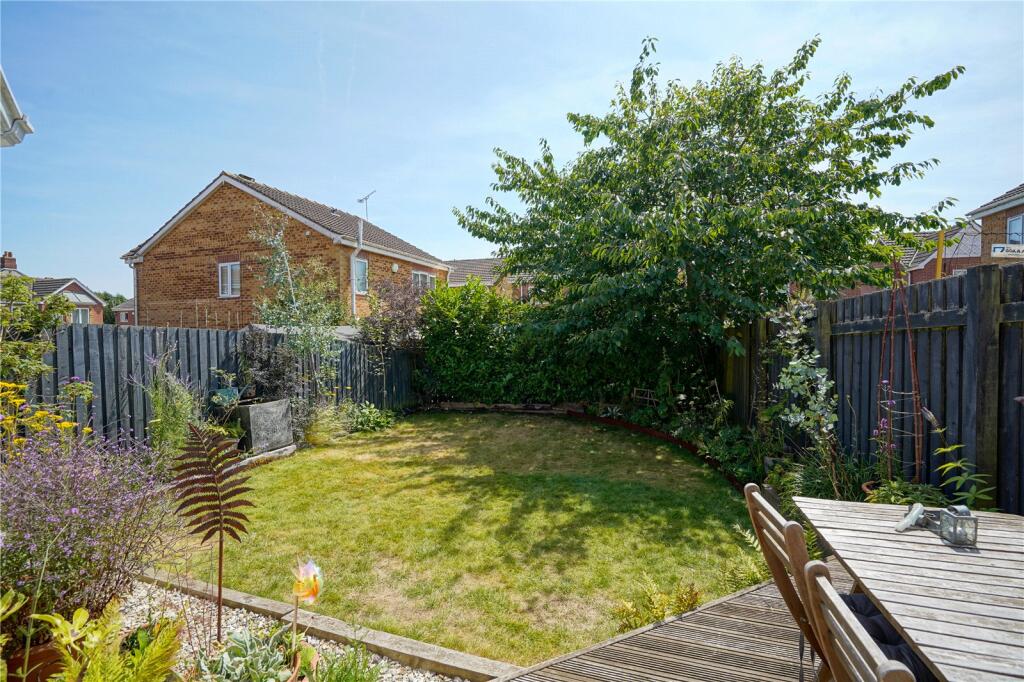 House in Rotherham, Dalton - View 4