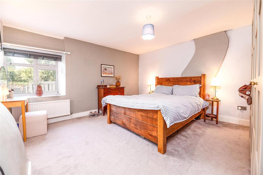 House in Amber Valley, Ripley - View 4