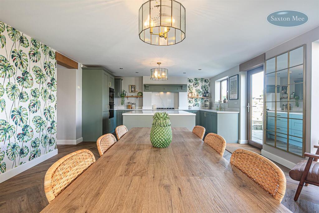 House in Sheffield, Middlewood, Bradfield - View 4