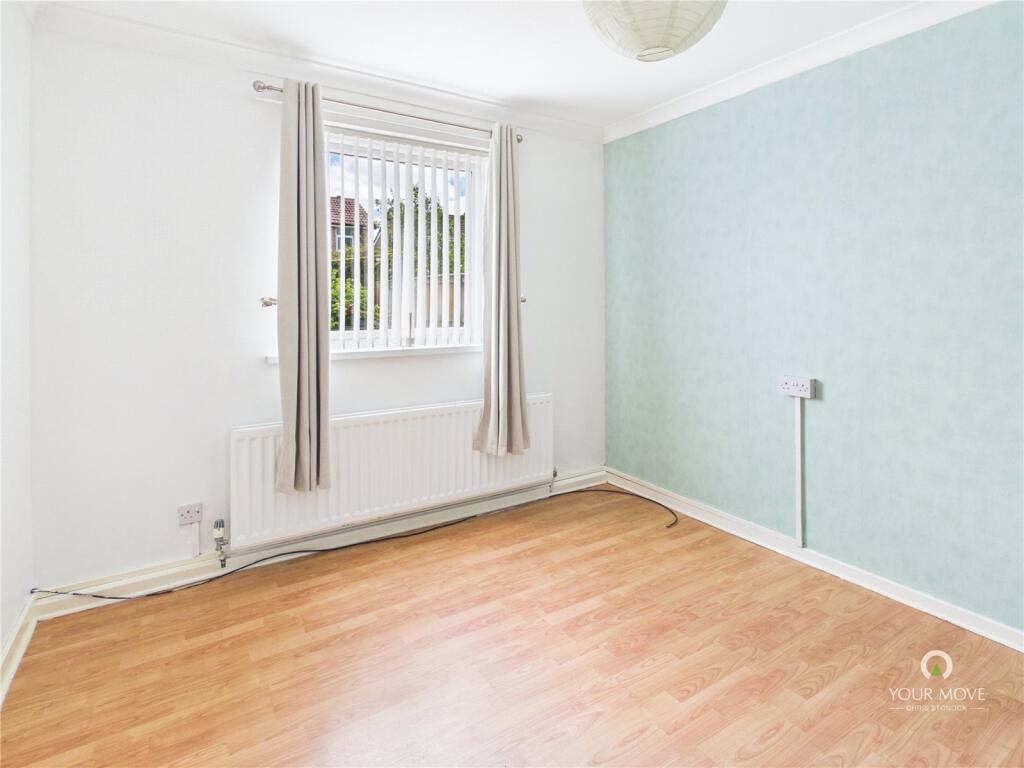 Apartment in North Tyneside, North East - View 4
