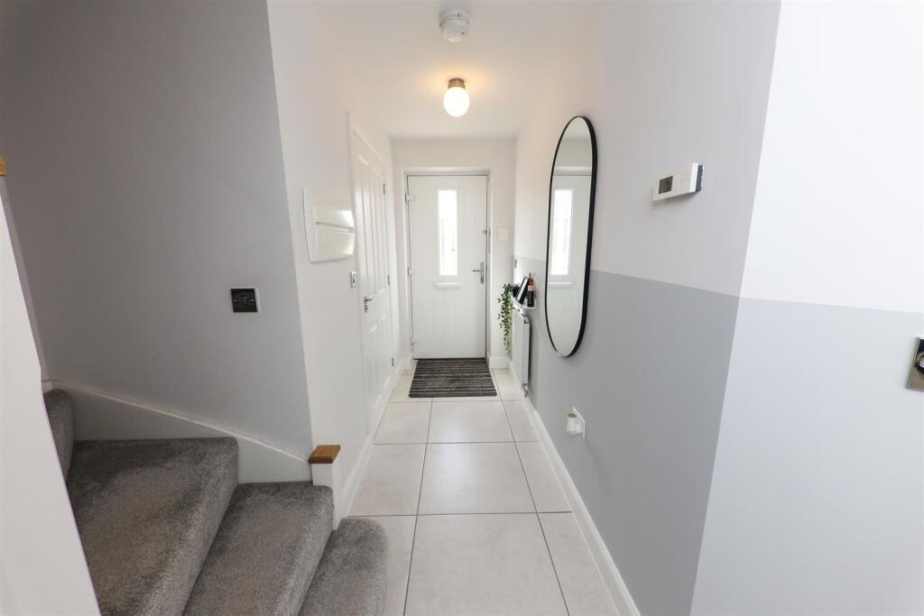 House in Doncaster - View 4