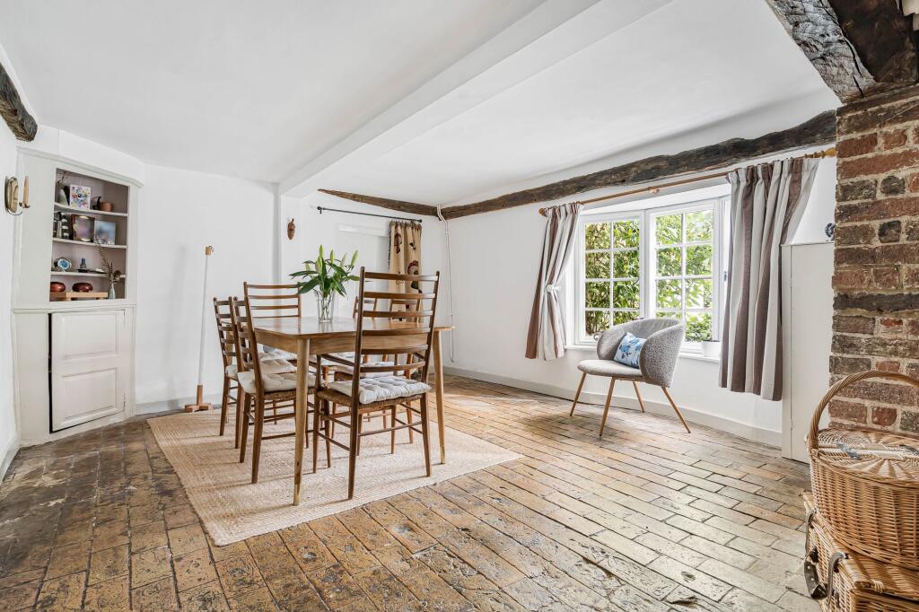 House in Huntingdonshire, Catworth - More