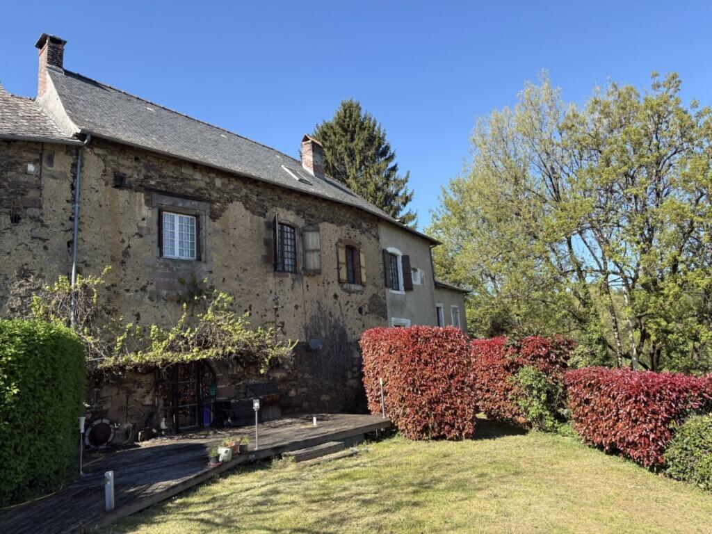 Main image of property: 19130 st-solve