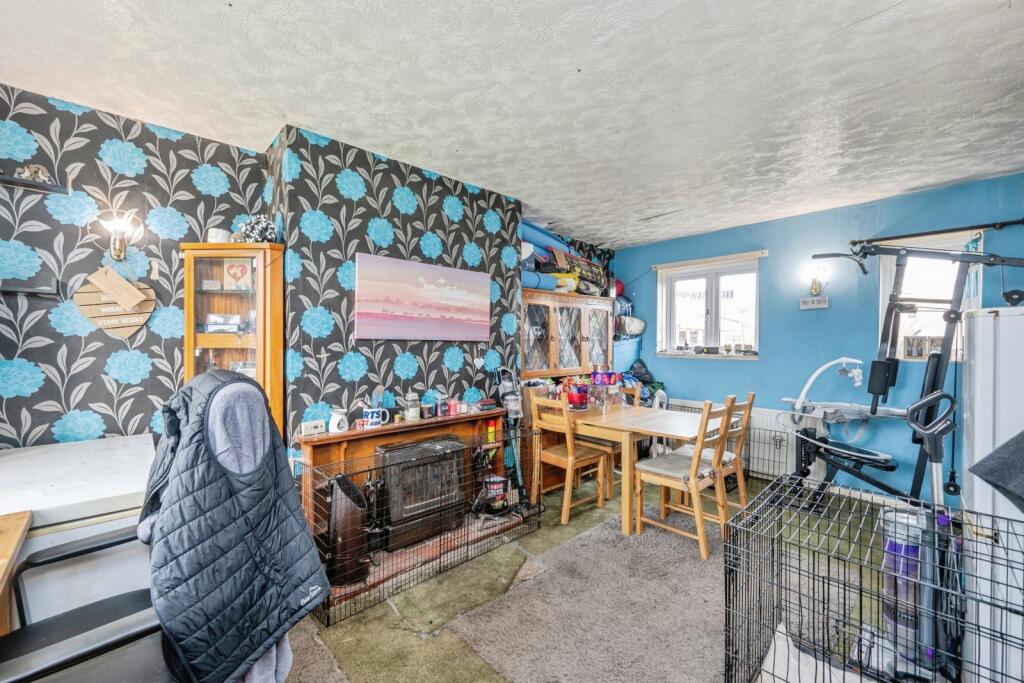 Additional image 3 of Coppice Drive, Dordon, Tamworth, Warwickshire, B78