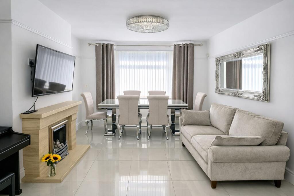 House in Sefton, Liverpool City Region - More