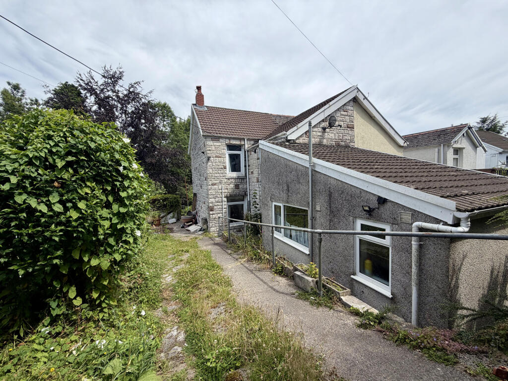 Main image of property: Underhill Villas, Aberaman, Aberdare, Rhondda Cynon Taf