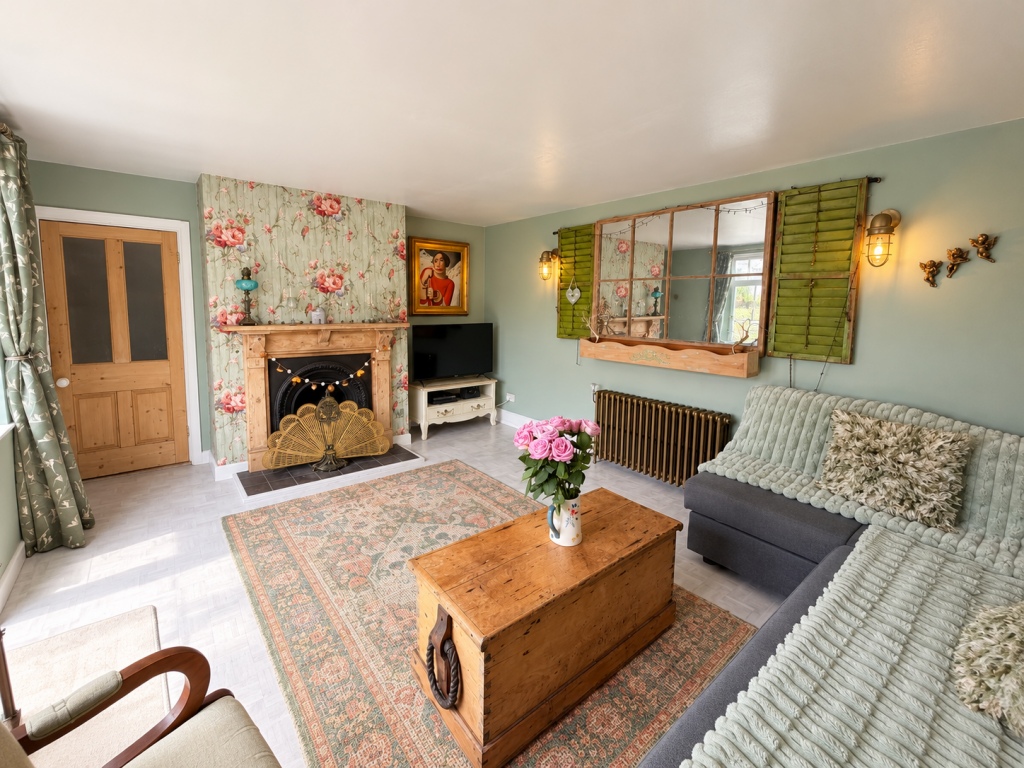 House in Chichester, Westbourne - View 4