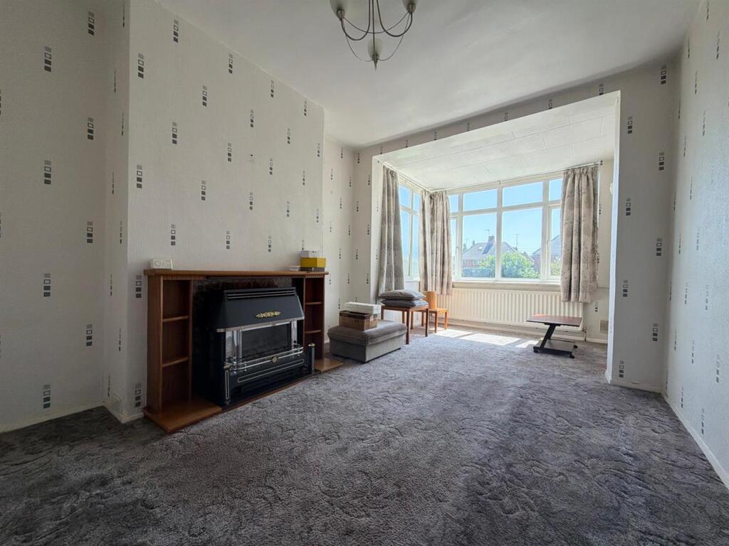 House in Sandwell, Quinton - View 6