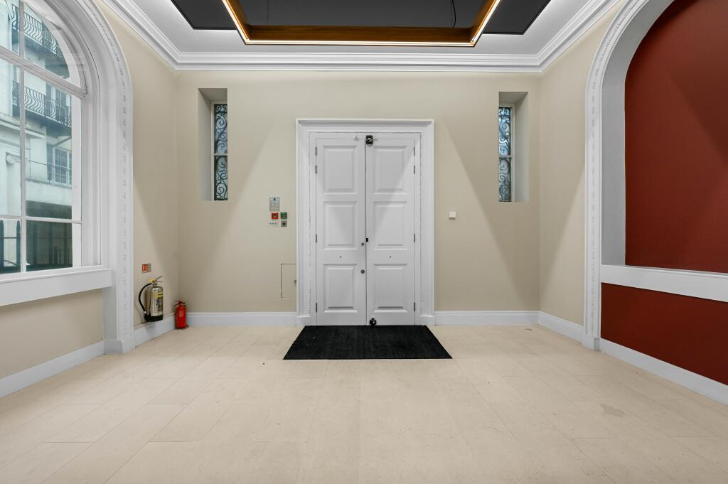 OLNMRK11ConnaughtPlaceGroundFloor1.JPG