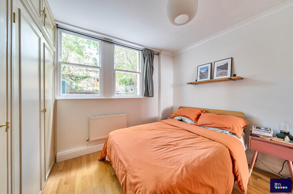 Apartment in London - View 4