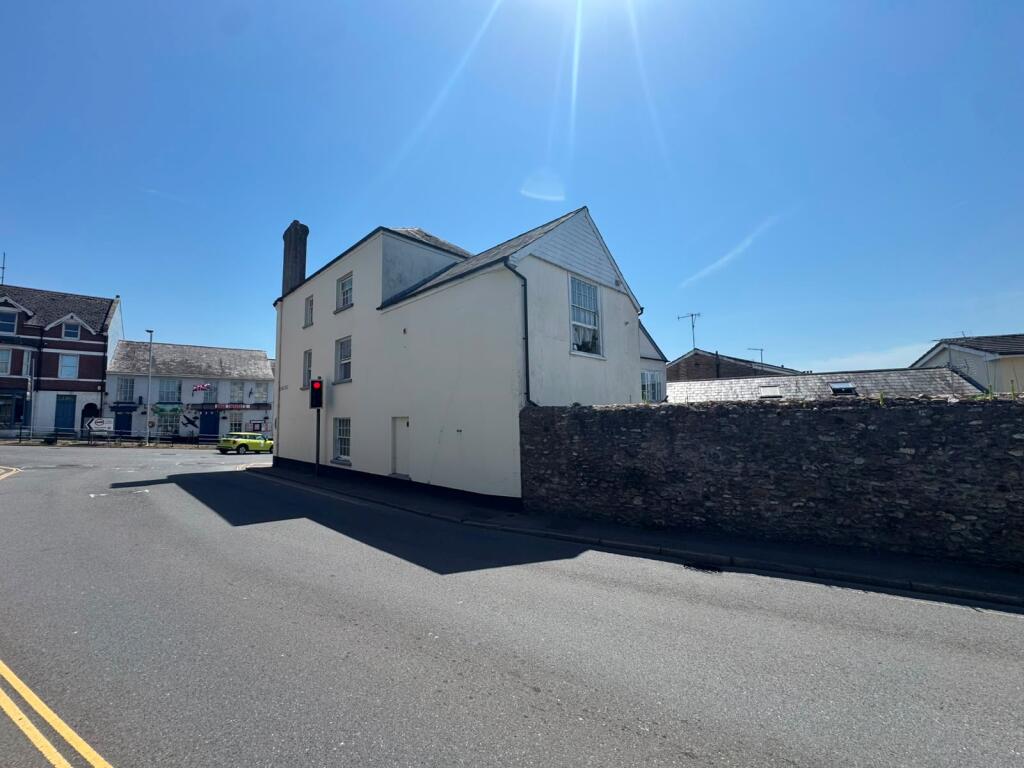 Main image of property: Dowell Street, Honiton