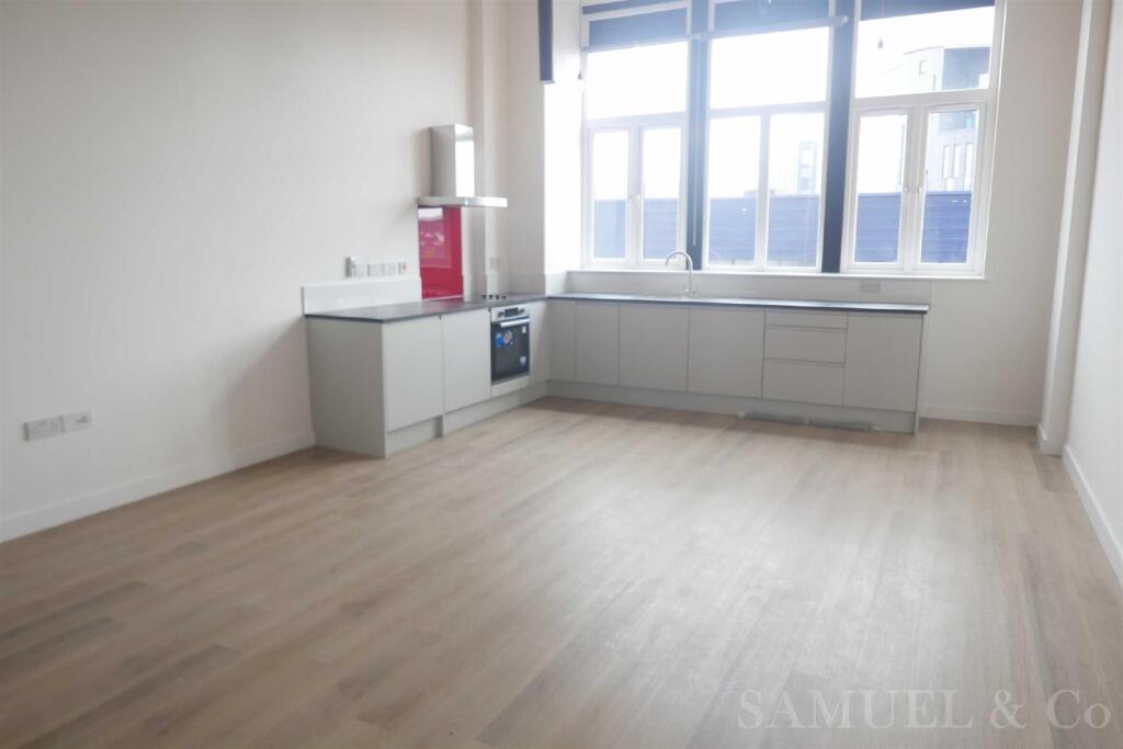 Apartment in Birmingham - View 3