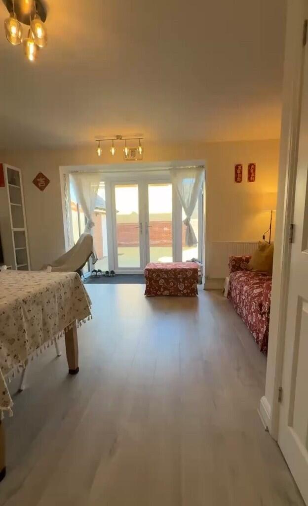 Wafandun Lane, Milton Keynes, Buckinghamshire, MK17 photo 3