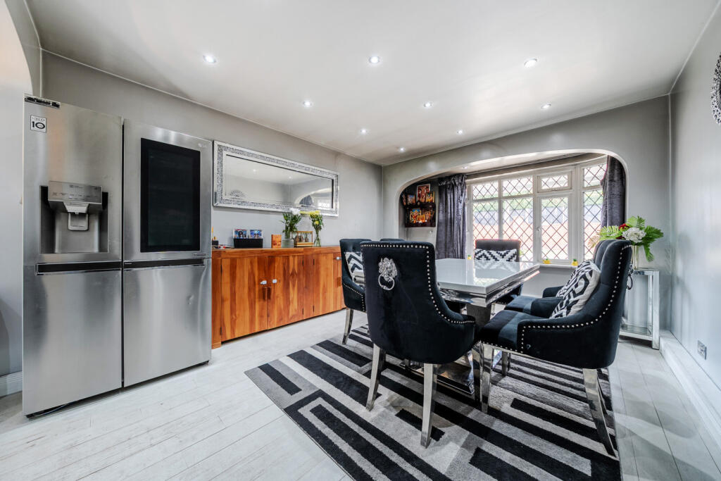 House in London - More