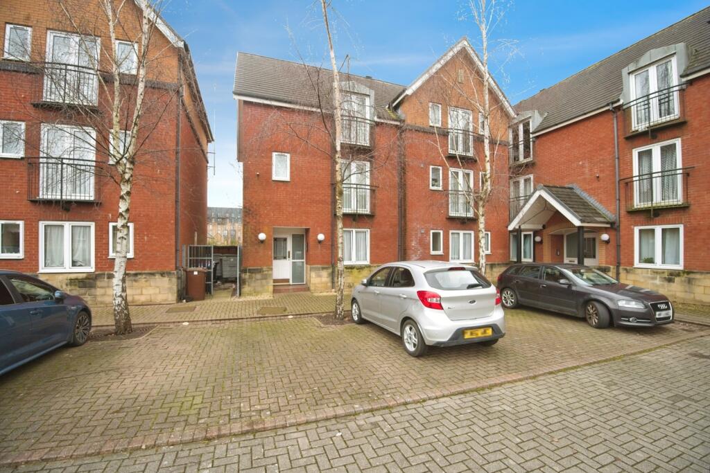 Main image of property: Halliard Court, Barquentine Place, Cardiff, CF10