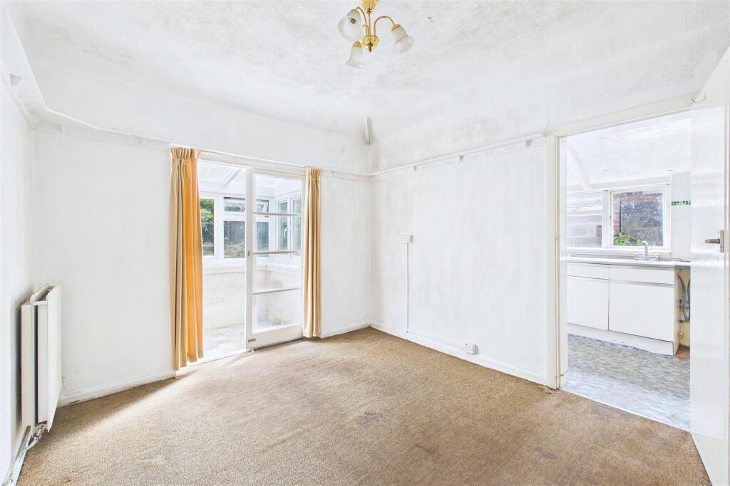 Highly sought after location within Upper Clevedon photo 5