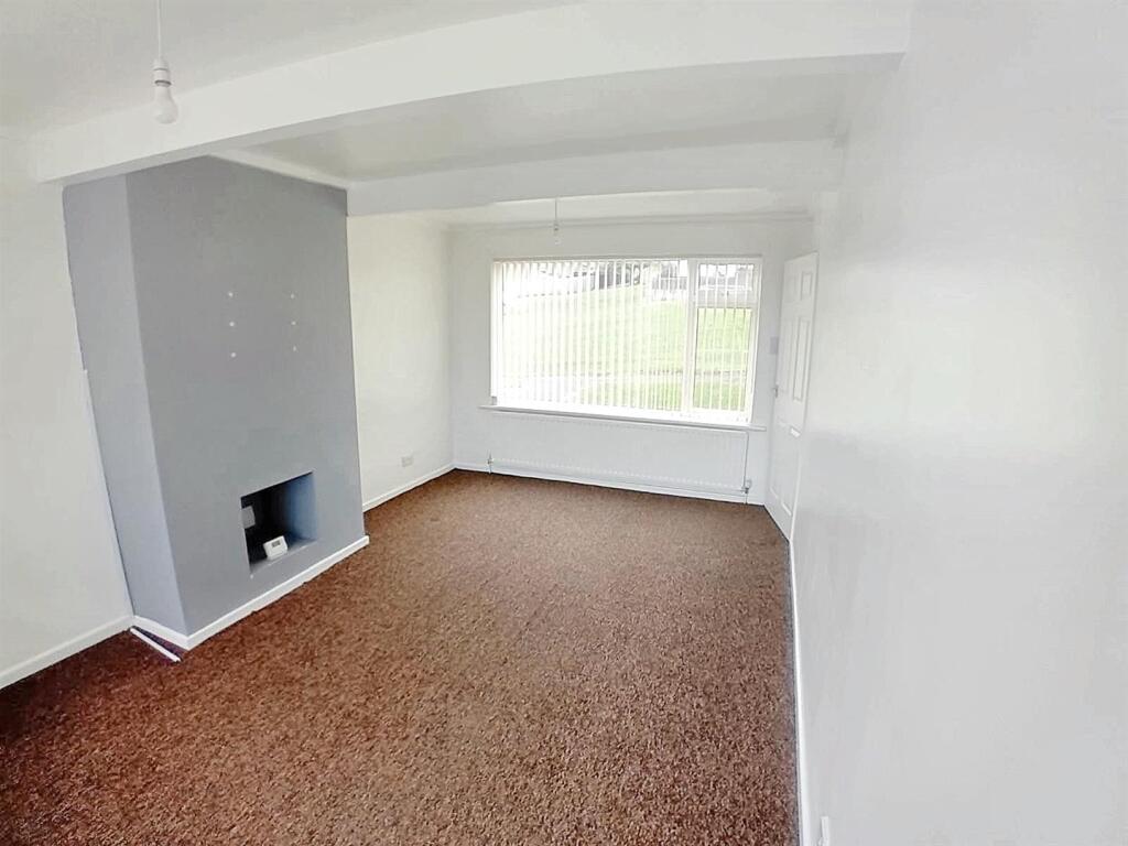 Coates Close, Stanley photo 3