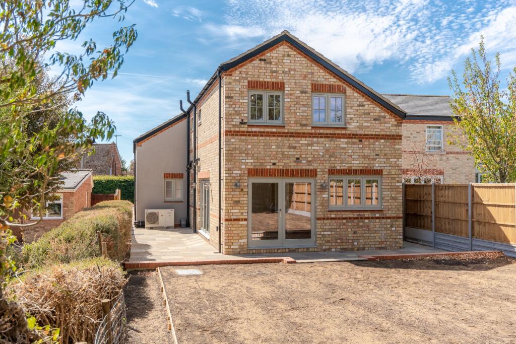 4-bed detached on Perry Road, Buckden, St. Neots, Cambridgeshire, Pe19 5xg, £650,000