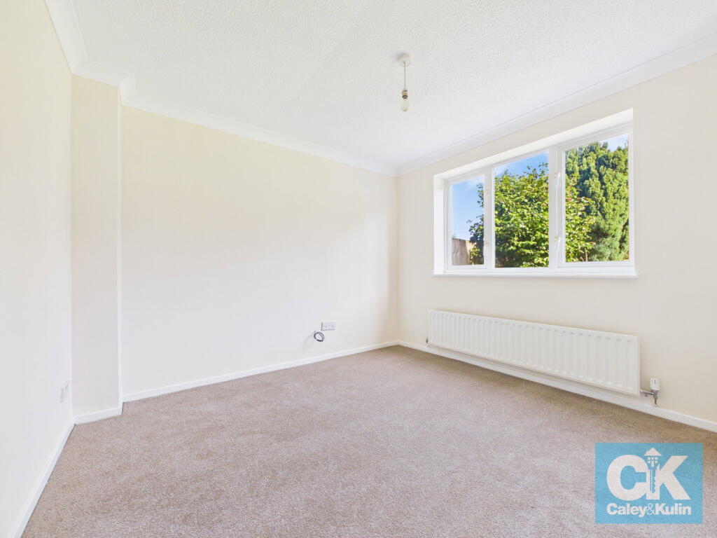 House in Stoke-on-Trent - View 4