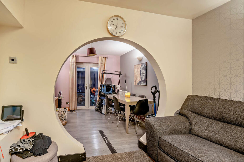 House in Coventry, Stonehouse Estate, Willenhall - View 5