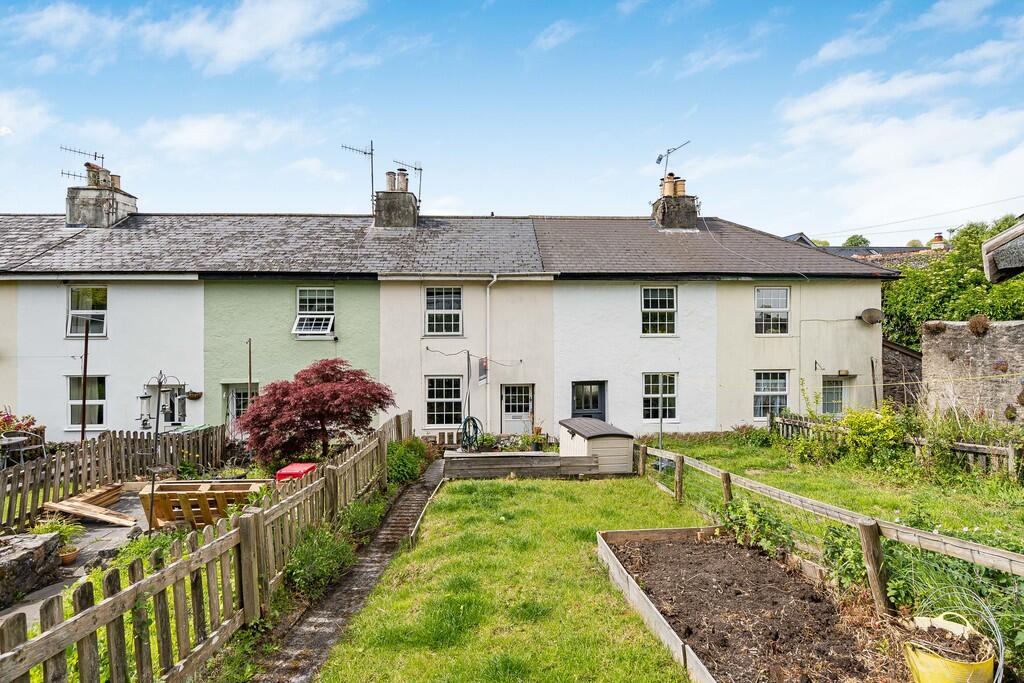 Main image of property: Station Cottages, Ashburton