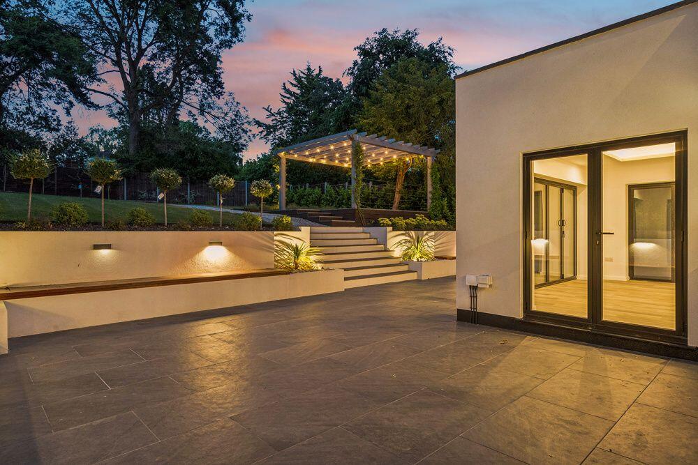 House in Watford - View 4