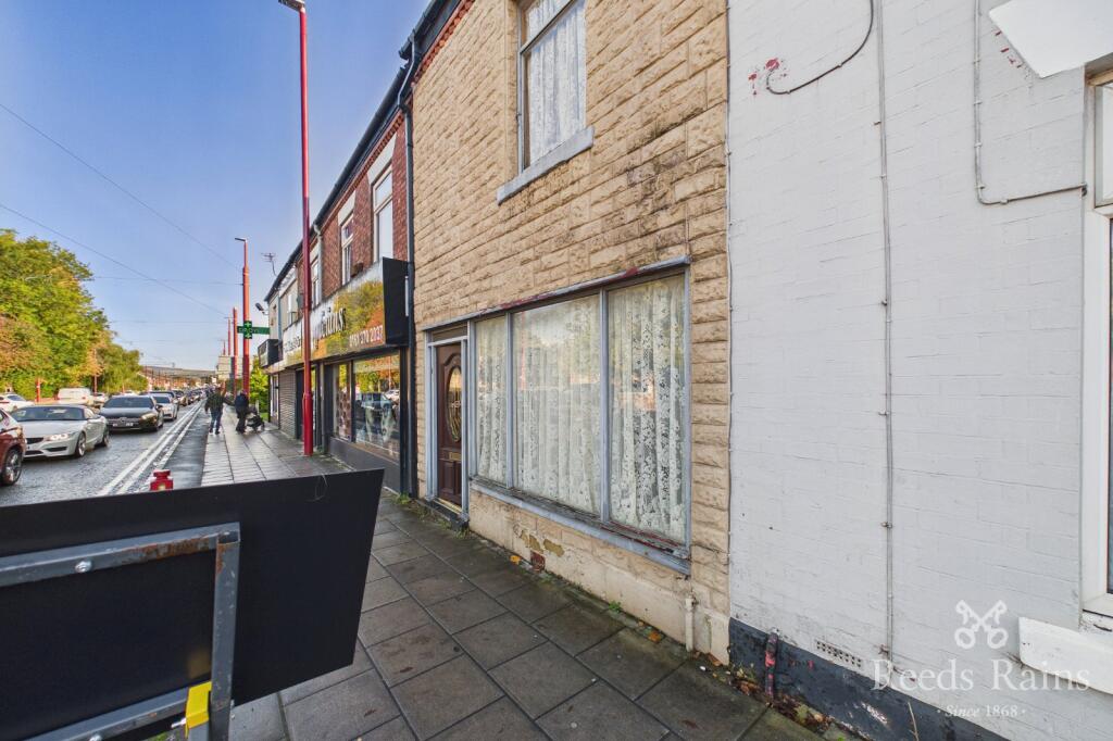 2-bed terraced on Ashton Road, Droylsden, Manchester, Greater Manchester, M43, £80,000