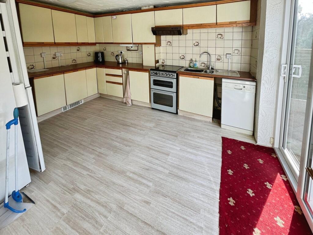 Park Farm Road, Birmingham, B43 photo 5