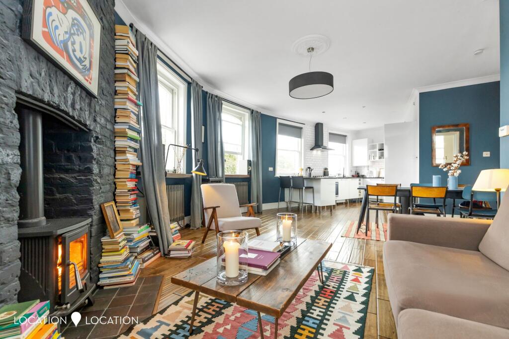 Main image of property: Amhurst Road, London, N16